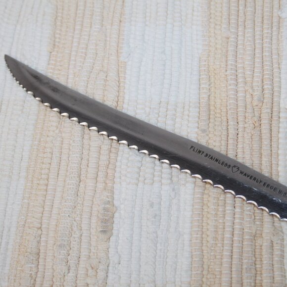 VTG FLINT ARROWHEAD STAINLESS WAVERLY EDGE SERRATED CUTTING STEAK KNIFE 8" BLADE - Picture 3 of 14